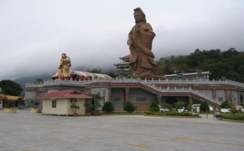 Ngôi danh lam Phật địa Kek Lok Si tuyệt đẹp ở Malaysia